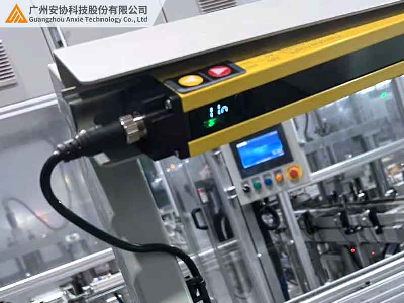 單邊光柵出現紅燈閃爍故障的原因