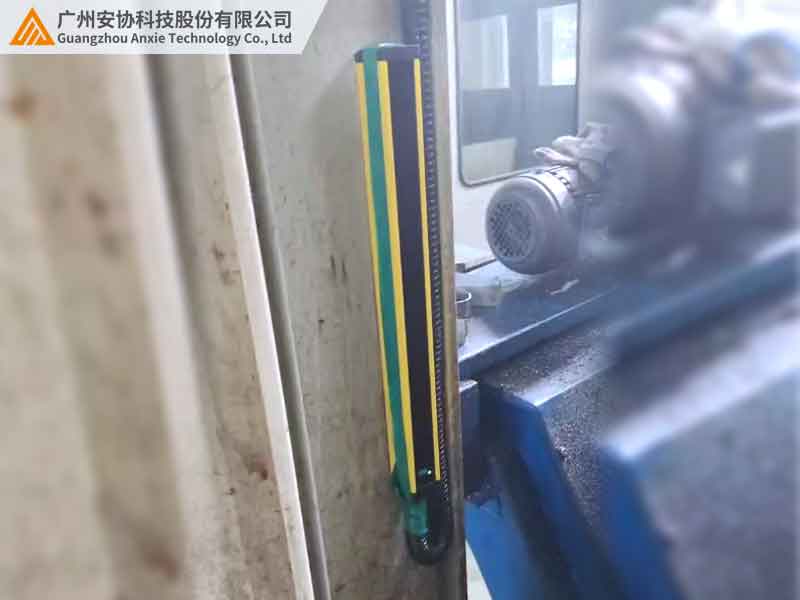 安全光柵的電路自檢功能
