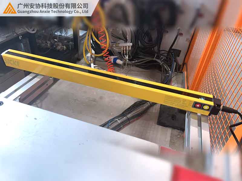 單邊光柵的上下按鈕是什么功能設置